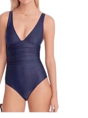 💙Jcrew 💙 NWOT Ruched femme one-piece swimsuit / 8 / NAVY. BRAND NEW!